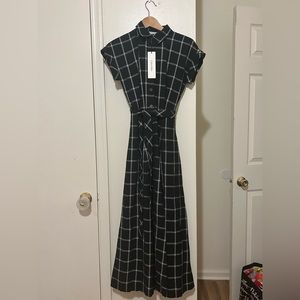 Calvin Klein cap sleeve long dark b|w gingham dress with adjustable belt